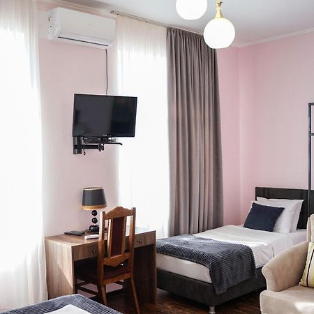 Europa Hotel-Кутаиси Екстериор снимка