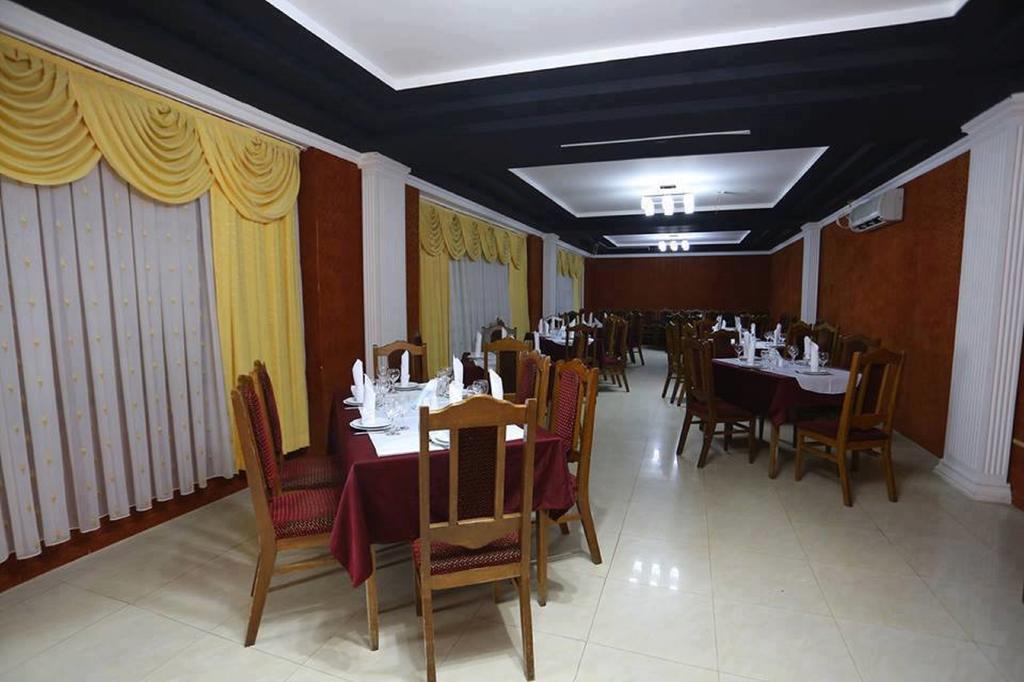 Europa Hotel-Кутаиси Екстериор снимка